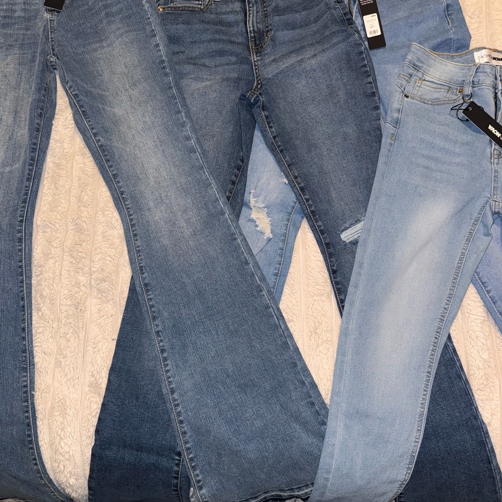 Fashion Nova Women's Boot Cut Jeans in Blue Shades bundle of 4